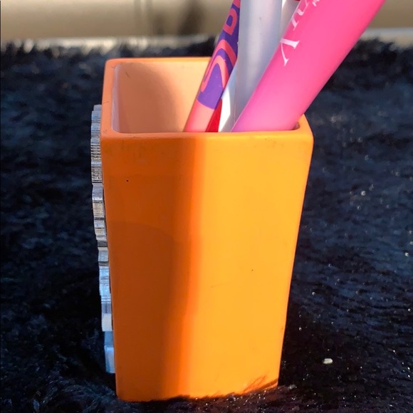 Cancun Pencil Holder EUC Bundle/Buy Now - Picture 2 of 4